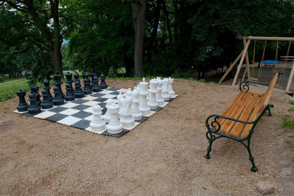 Chateau Zbiroh Bagian luar foto